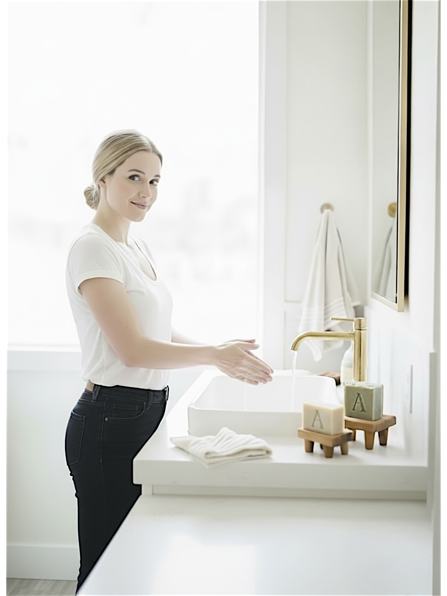 Why Your Soap Is Drying Out Your Skin (And What to Use Instead)